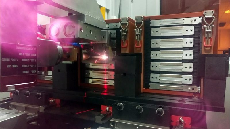 水切割下料机与激光切割：适用场景与性能对比
